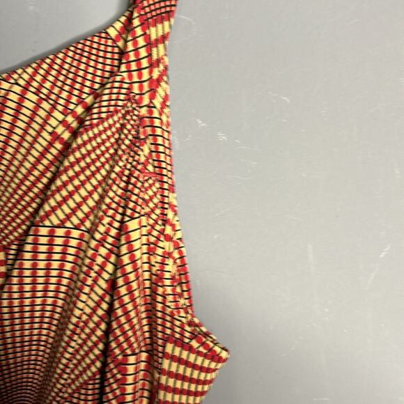BCBG MaxAzria Red Geometric Print Wrap Swing Dress Ruching Detail Size Small - Picture 7 of 10